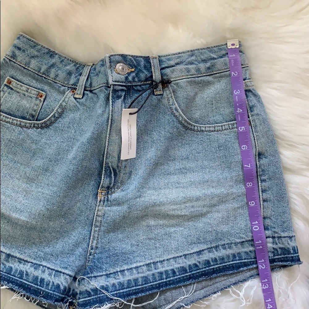 TopShop Mom Jean shorts - Picture 6 of 6